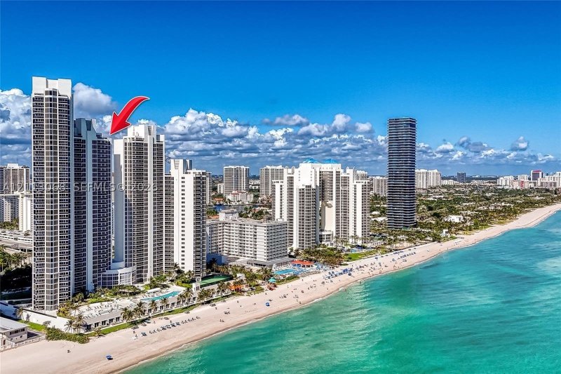 Condo for sale at Ocean Two 1007