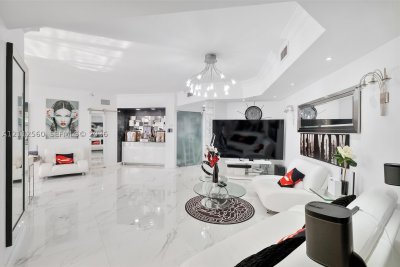 Comprar apartamento no 4000 Williams Island 701
