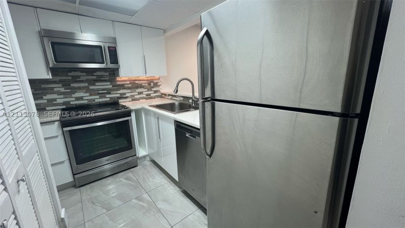 Property photo # 9