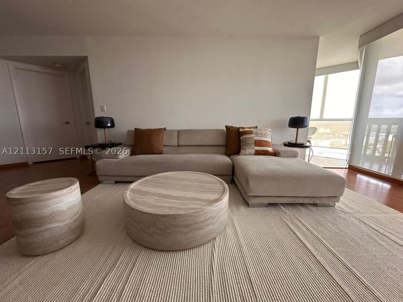Apartment for rent at 1000 Williams Island 2210