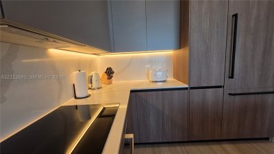 Aluguel de apartamento no 72 Park Miami Beach 2007