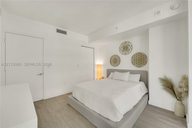 Apartment for rent at Brickell Heights West 1802