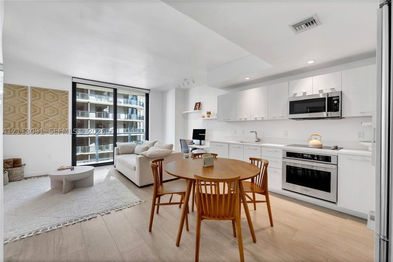 Apartment for rent at Brickell Heights West 1802