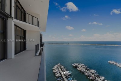 Comprar apartamento en Brickell Place III APHVII