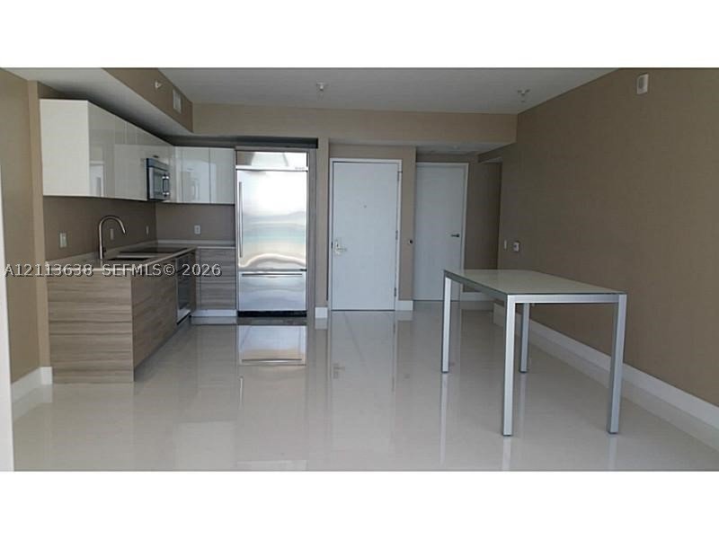Apartment for rent at Brickell House Condo 2409