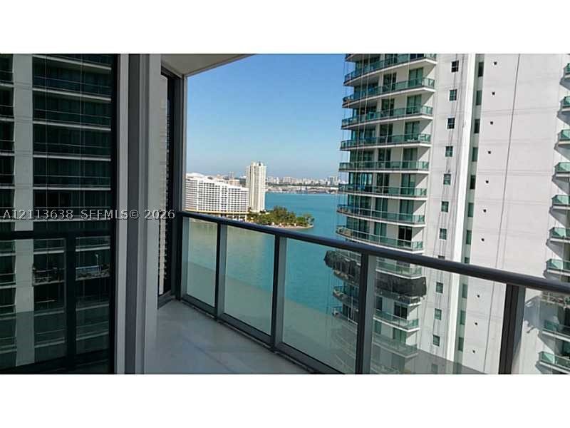 Apartment for rent at Brickell House Condo 2409