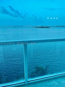 Aluguel de apartamento no Onyx On The Bay 601