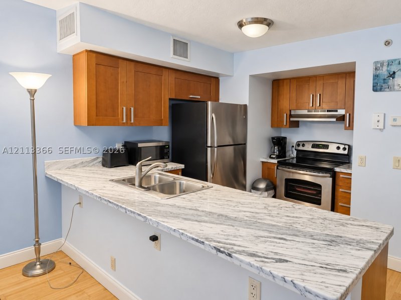 Condo for sale at Spiaggia Ocean 904
