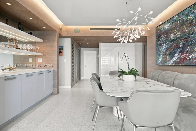 Condo for sale at Belle Towers 5C