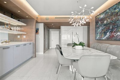 Comprar apartamento no Belle Towers 5C