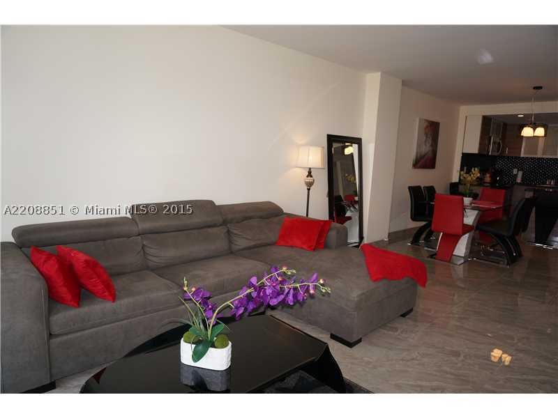 Alquiler de apartamento en Uptown Lofts 1007