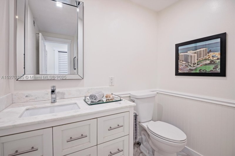 Apartment for rent at Alexander Towers 607