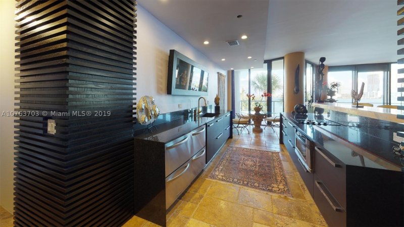 Comprar apartamento en 4000 Williams Island W-STE6