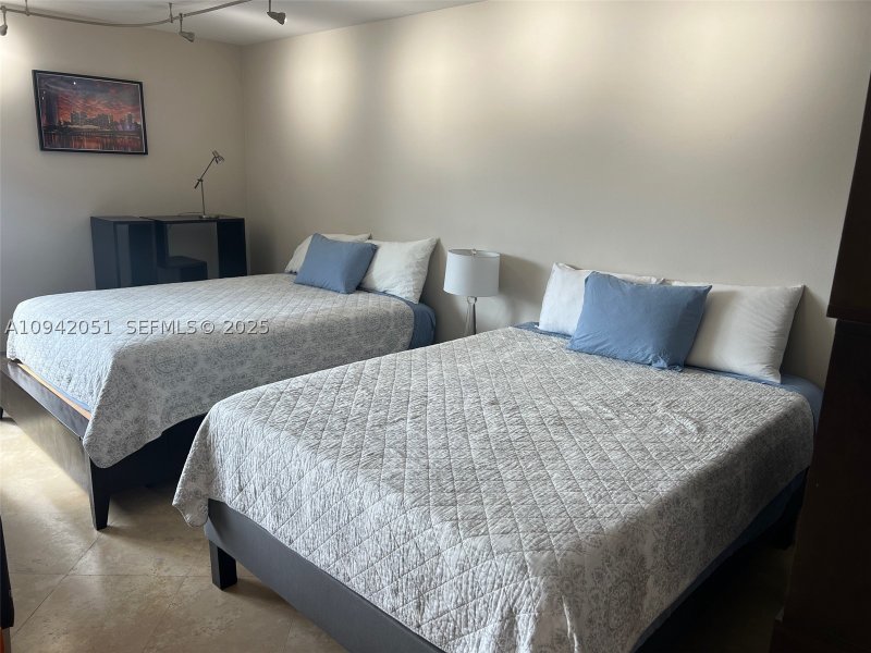 Apartment for rent at Oceania 1 716