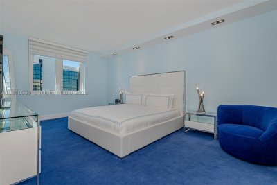 Alquiler de apartamento en Roney Palace 1506