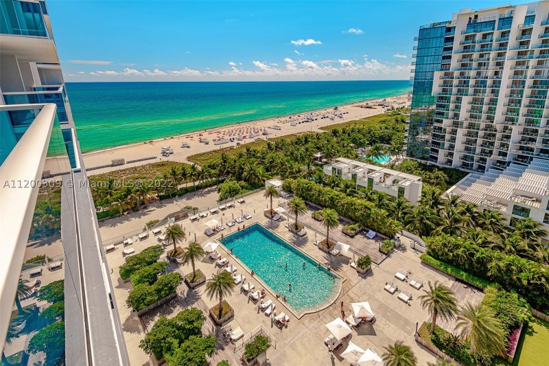 Alquiler de apartamento en Roney Palace 1506