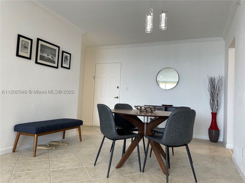 Property photo # 4