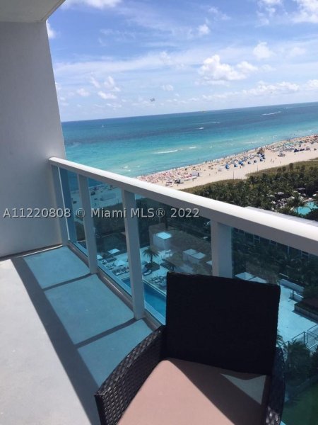 Alquiler de apartamento en Roney Palace 1503