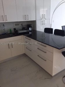 Alquiler de apartamento en Roney Palace 1503