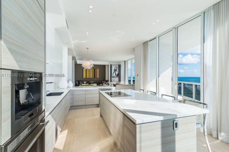 Alquiler de apartamento en Trump Tower One 3201