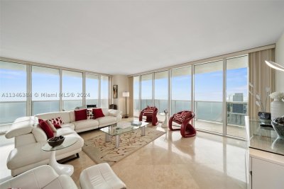 Aluguel de apartamento no Beach Club Two 4602