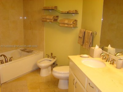 Alquiler de apartamento en Akoya 3407