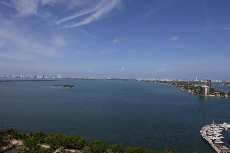 Apartment for rent at Opera Tower 2602