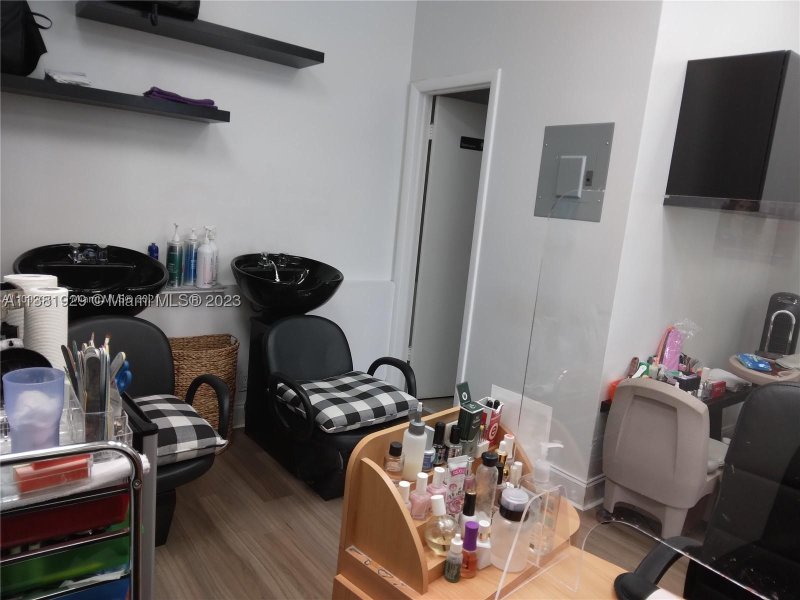 Condo for sale at Imperial Towers
