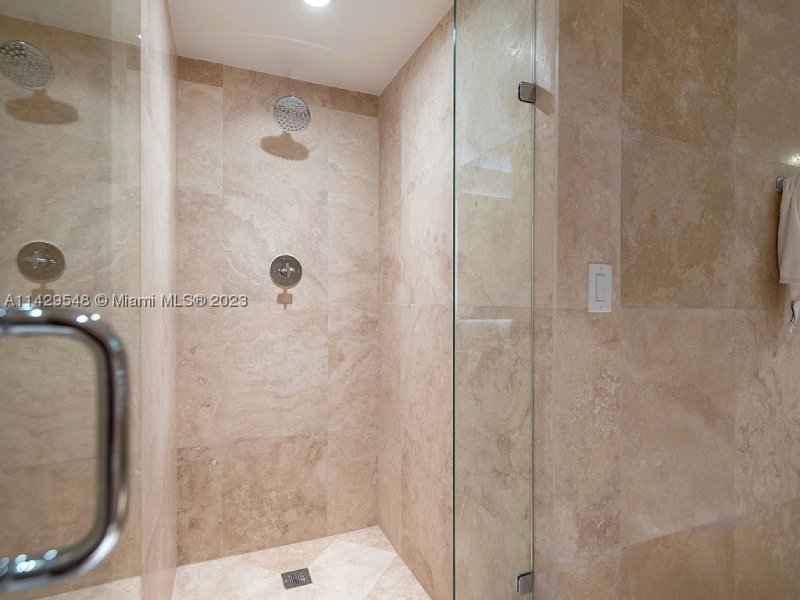 Apartment for rent at 1 Hotel & Homes South Beach 1006