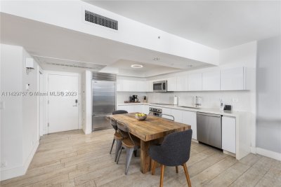 Aluguel de apartamento no 1 Hotel & Homes South Beach 1013