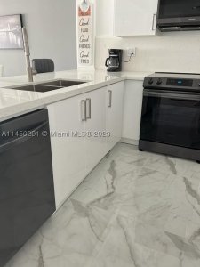 Comprar apartamento en Sea Air Towers 1503