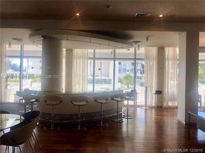Comprar apartamento en Harbour House 230
