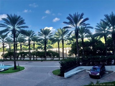 Comprar apartamento en Harbour House 230