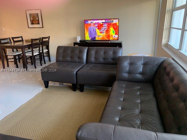 Apartment for rent at Oceania 1 819