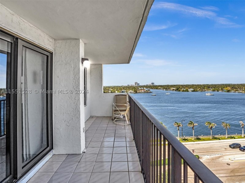 Condo for sale at The Summit 1112N