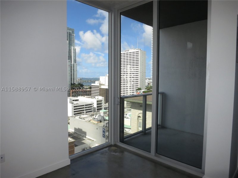 Comprar apartamento en Centro Condo 1704