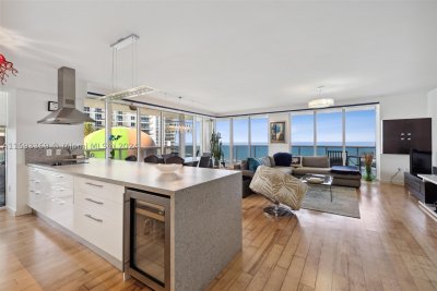 Aluguel de apartamento no Beach Club Three 1401