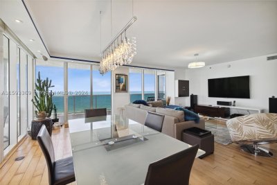 Aluguel de apartamento no Beach Club Three 1401