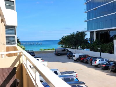 Aluguel de apartamento no The Hemispheres 2C