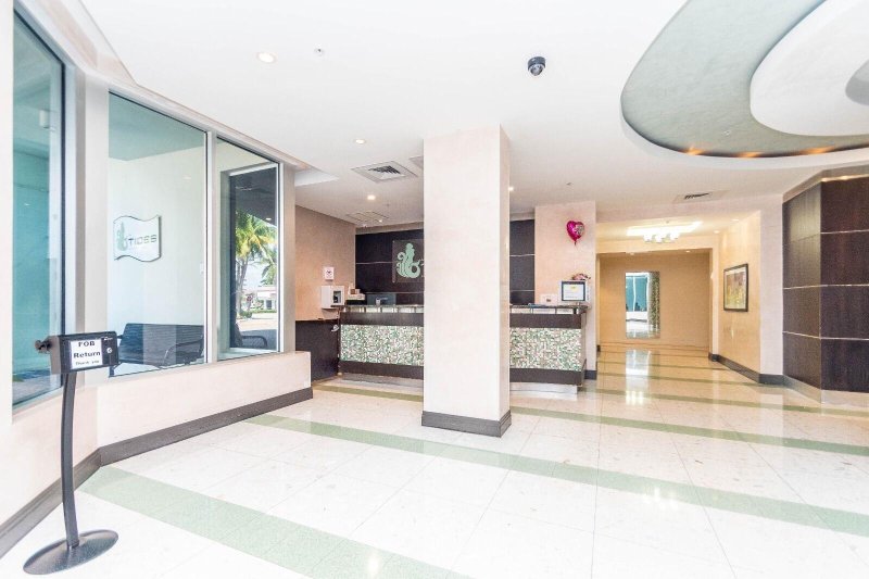 Condo for sale at Tides Hollywood Beach 14c