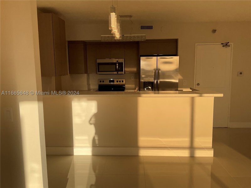 Comprar apartamento en The Plaza Bal Harbour 406