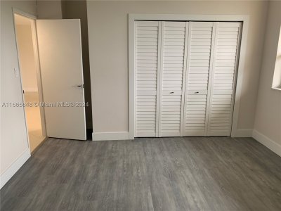 Comprar apartamento en The Plaza Bal Harbour 406