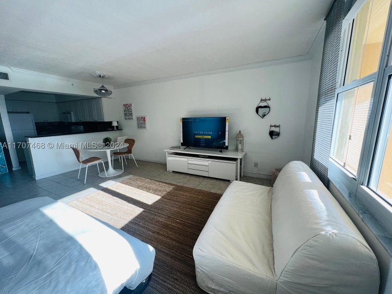 Condo for sale at The Wave Condo PH32