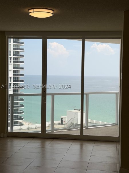 Alquiler de apartamento en La Perla 1706
