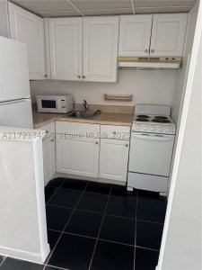 Comprar apartamento en Bayshore Yacht Tennis Club 204