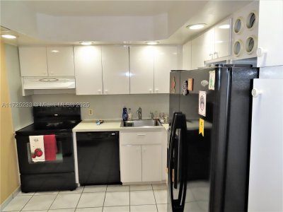 Aluguel de apartamento no Arlen Beach 1011