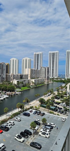 Comprar apartamento en Arlen House 1117