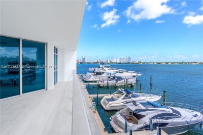Marina Palms Yacht Club Apt #207