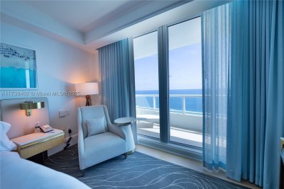 Comprar apartamento no Ritz Carlton Residences Fort Lauderdale Beach 1605