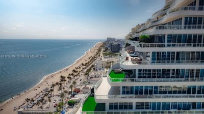 Comprar apartamento no Ritz Carlton Residences Fort Lauderdale Beach 1605